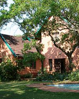 LEOPARD WALK LODGE